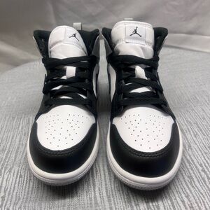 Jordan Kids Sneakers Black and White
